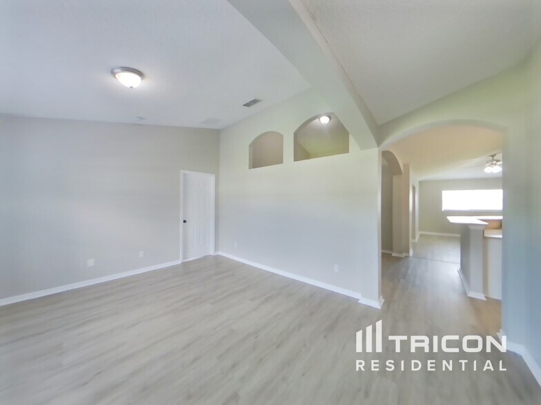 Building Photo - 2941 Grayton St