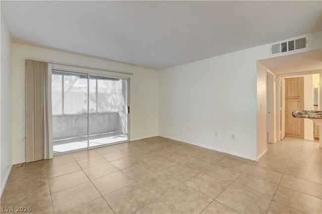 Building Photo - 5710 E Tropicana Ave