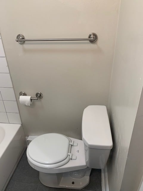 Building Photo - 3909 Pine St