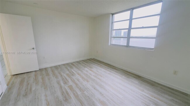 Building Photo - 2841 NE 163rd St