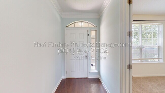 Building Photo - 112 Woodfield Ln
