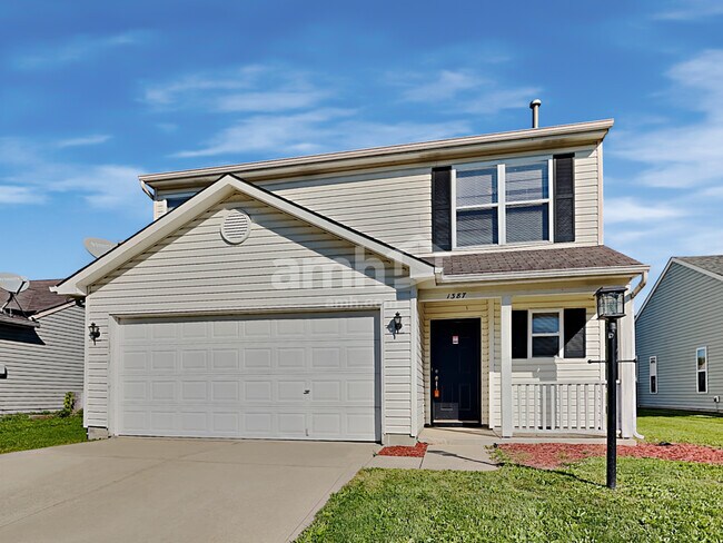 Primary Photo - 1387 Egret Lane