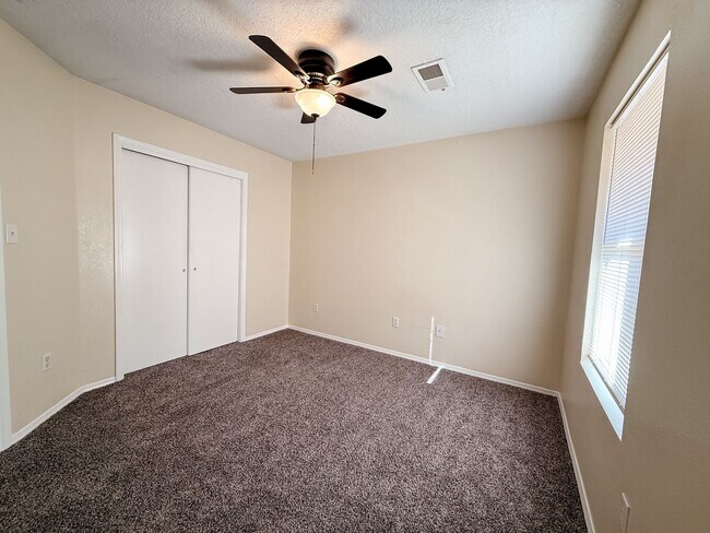 Building Photo - Mirabella Home!