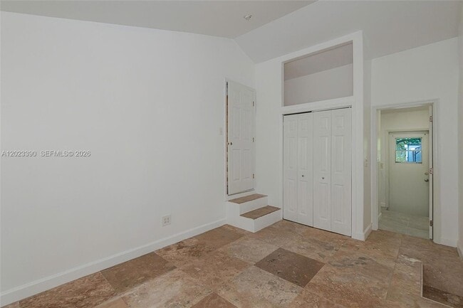 Building Photo - 344 Payne Dr