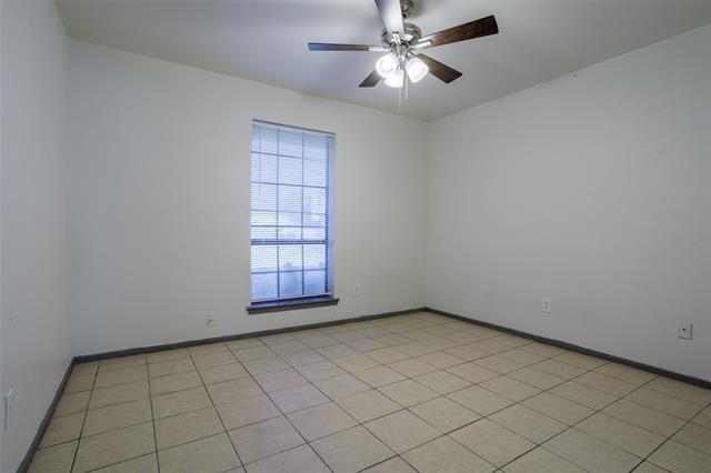 Building Photo - 746 Prairie Creek Dr
