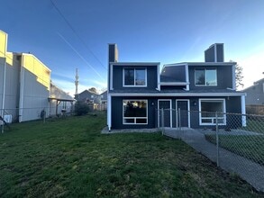 Building Photo - Wray