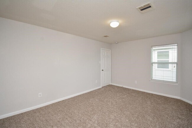 Building Photo - 2306 Ledgeway Ct