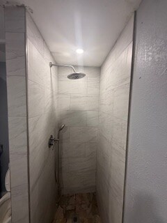 Building Photo - 4855 Fairfield Ave S