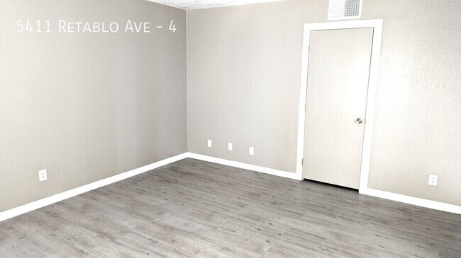 Building Photo - 5411 Retablo Ave