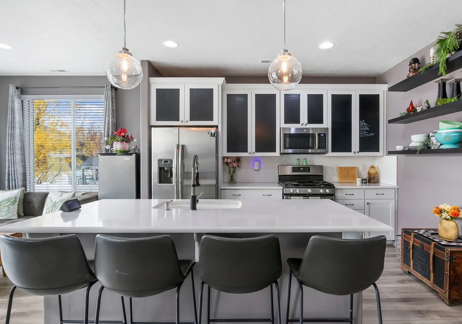 Building Photo - 743 W 1150 S