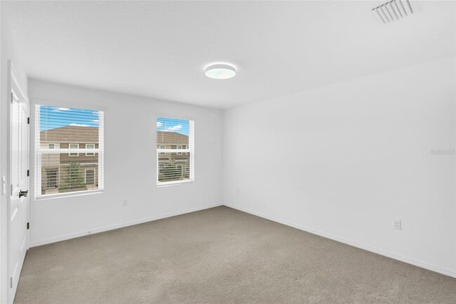 Building Photo - 8765 Daybreak St