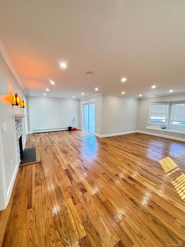 Building Photo - 70 Appletree Ln