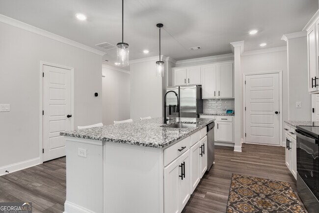 Building Photo - 4635 Cypress Pk Dr