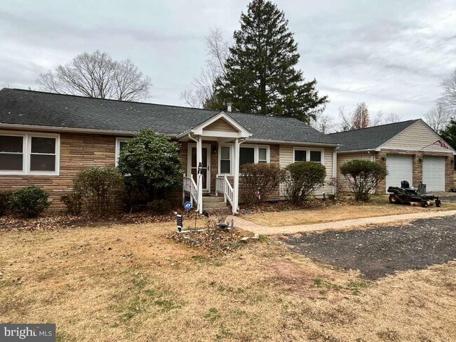 Building Photo - 7804 Old Carolina Rd