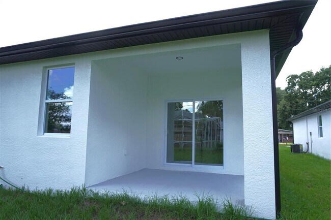 Building Photo - 8926 N Orleans Ave