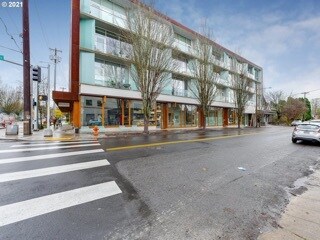 Primary Photo - 2530 SE 26th Ave