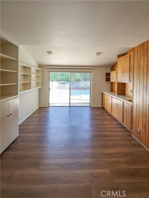 Building Photo - 784 Lockearn St