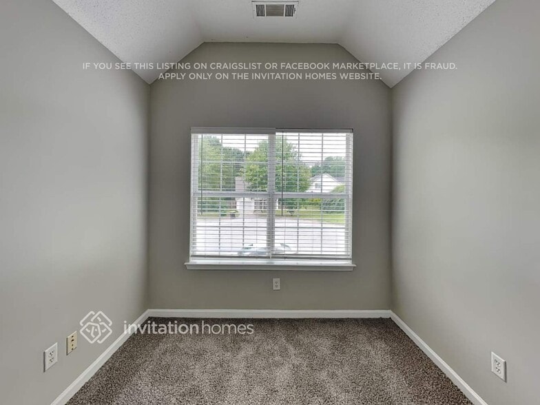 Building Photo - 2530 Thunder Basin Way