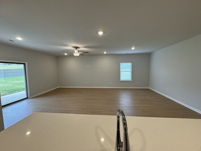 Building Photo - 229 Waylan Rdg Ln