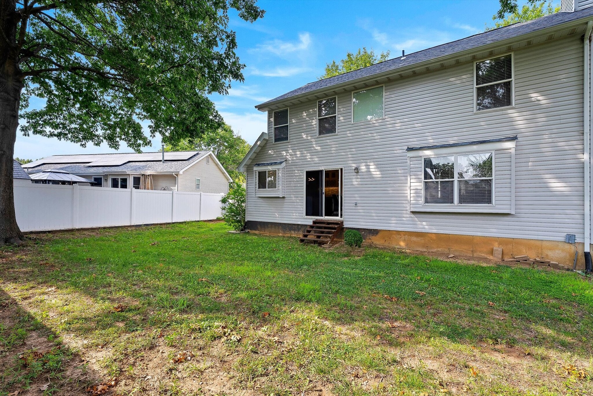 Building Photo - 1203 Ashford Place Dr
