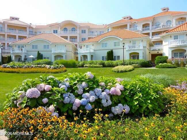 Building Photo - 312 Riviera Dr