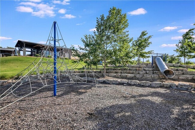 Building Photo - 1012 Sage Thrasher Cir