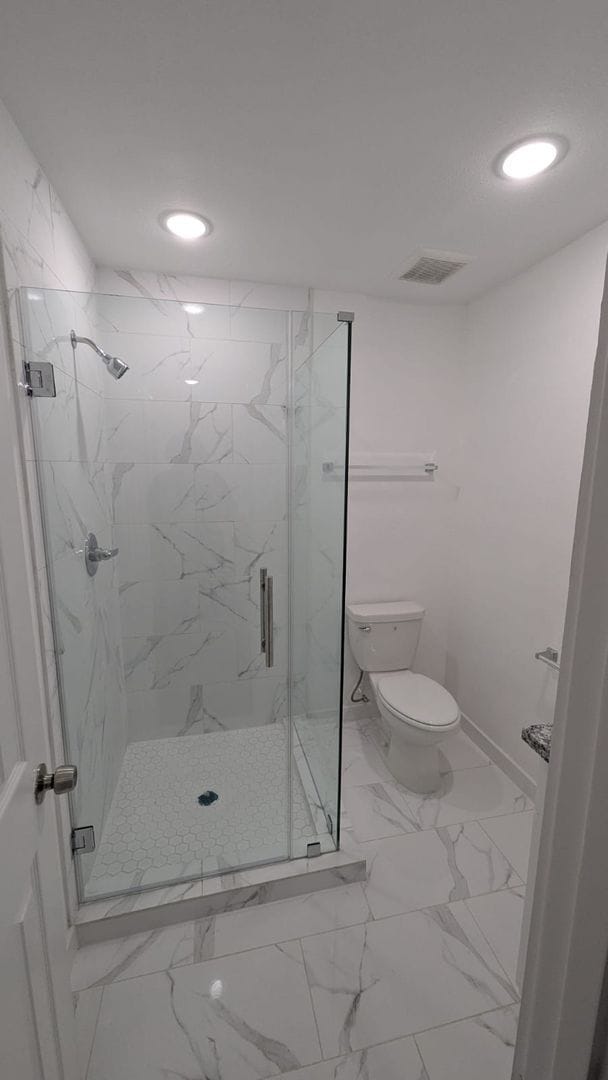 Building Photo - ?Your Houston Gem: 3 Beds, 2.5 Baths, Carport ?