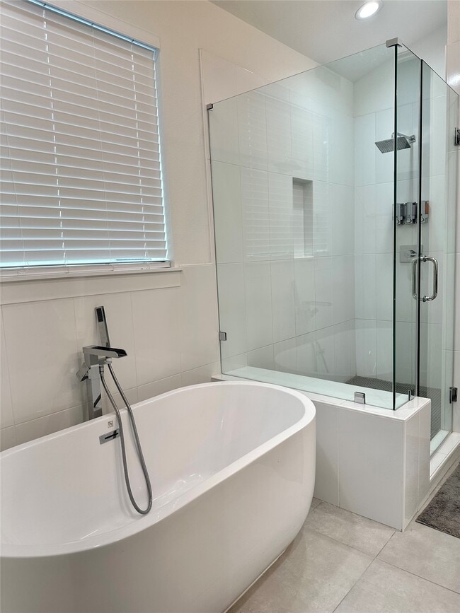 Building Photo - 6642 Del Rio St