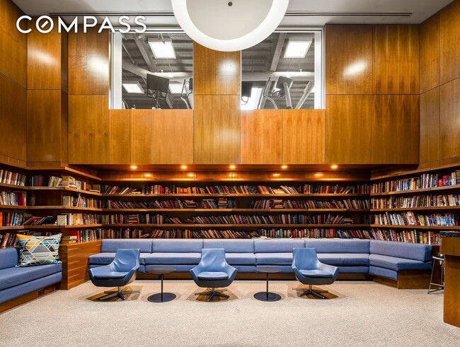 Building Photo - 150 Myrtle Ave