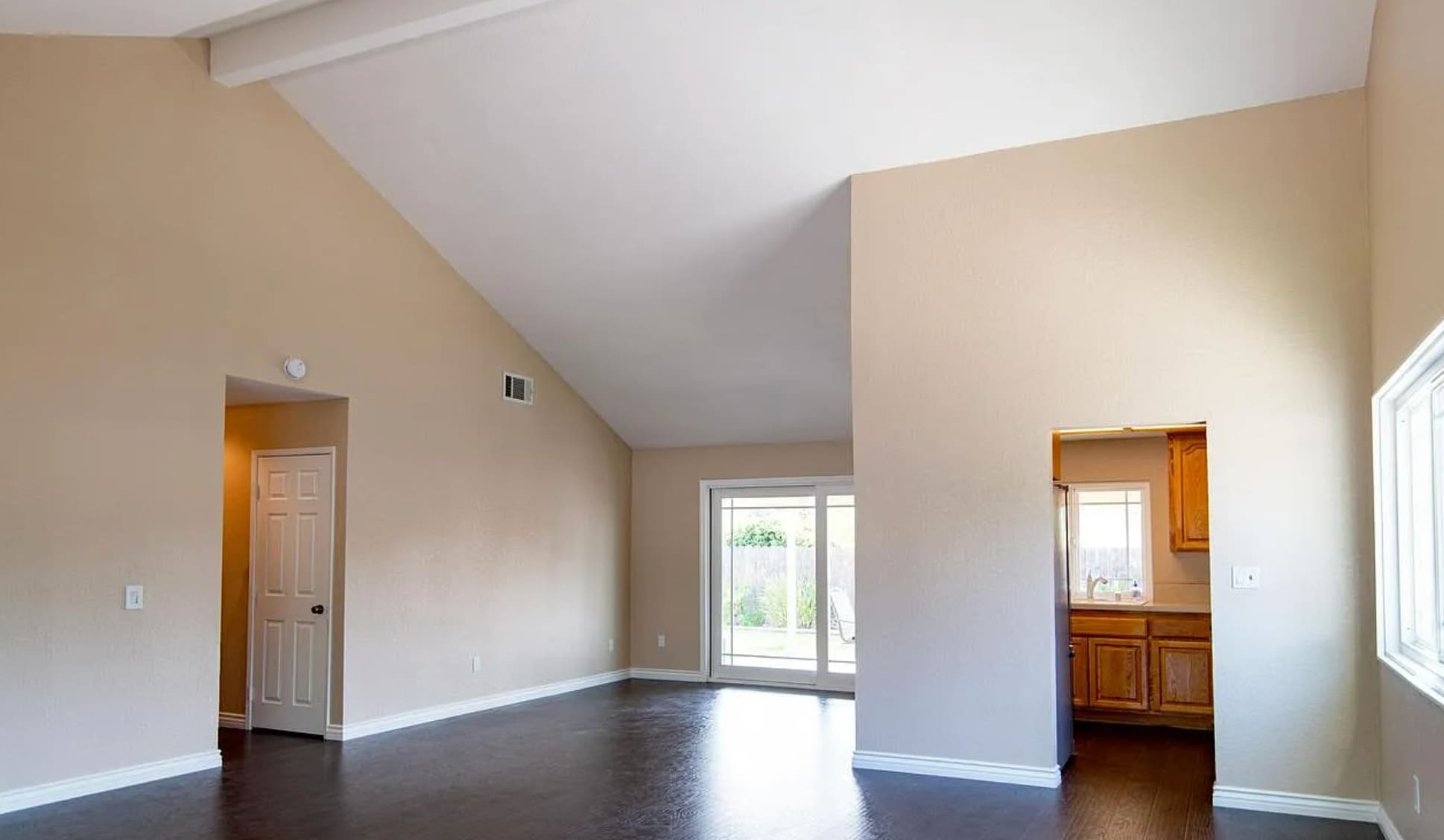 Building Photo - 6651 Morocco St