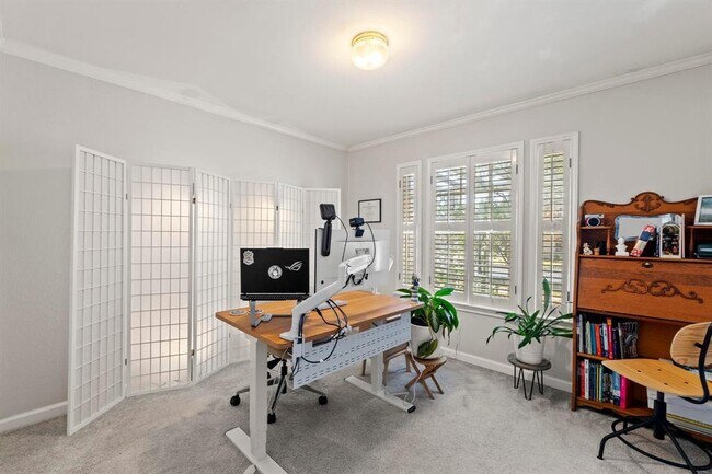 Building Photo - 3600 Malone Dr