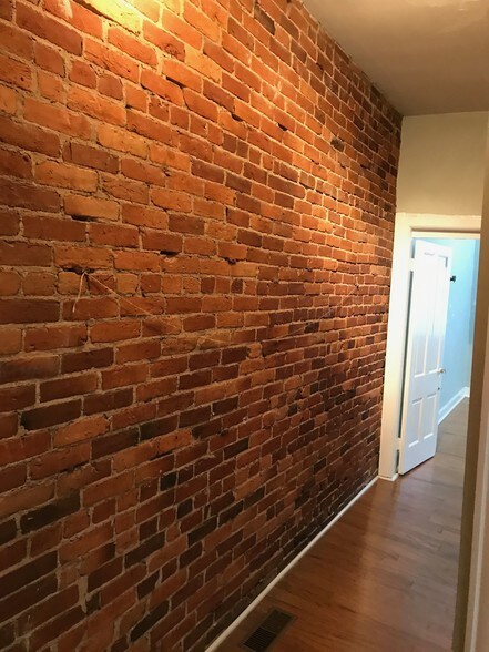 Hallway 1 - 1300 Grove Ave
