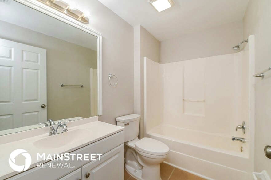 Building Photo - 1804 NE 21st St