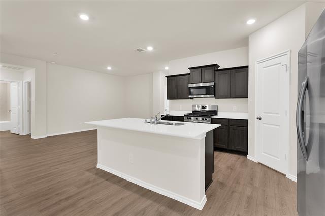 Building Photo - 4120 Turquoise Ave