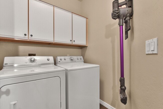 Building Photo - Rates Vary: $2,495 - $4,995