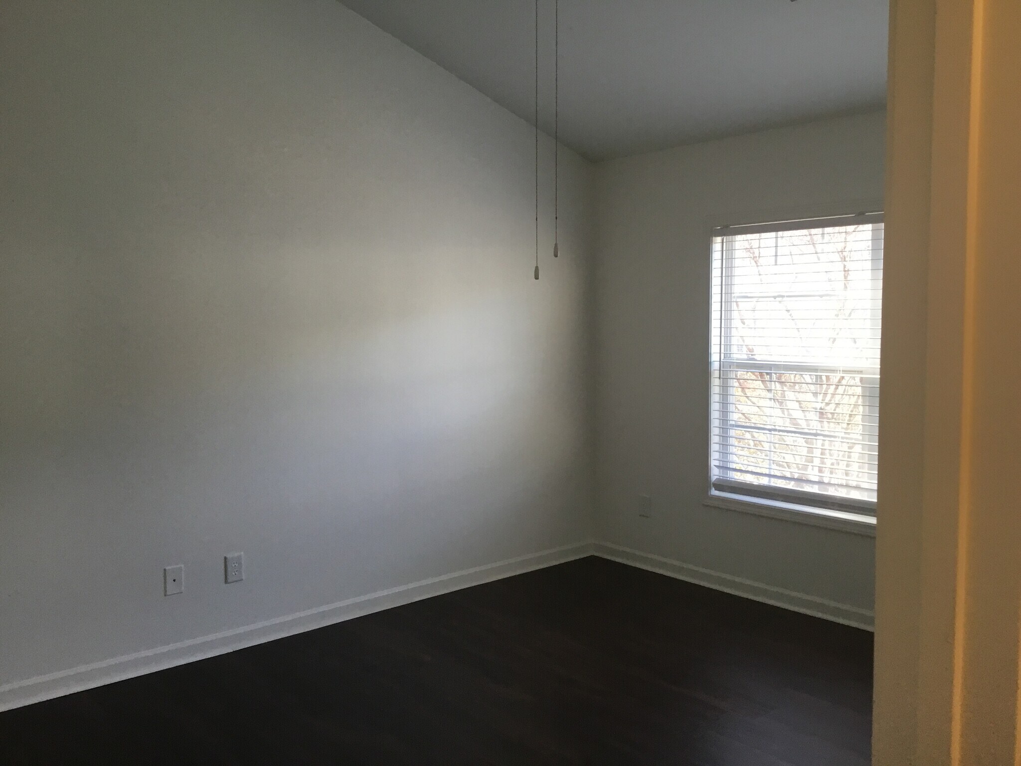Building Photo - 4544 Fairport Ct