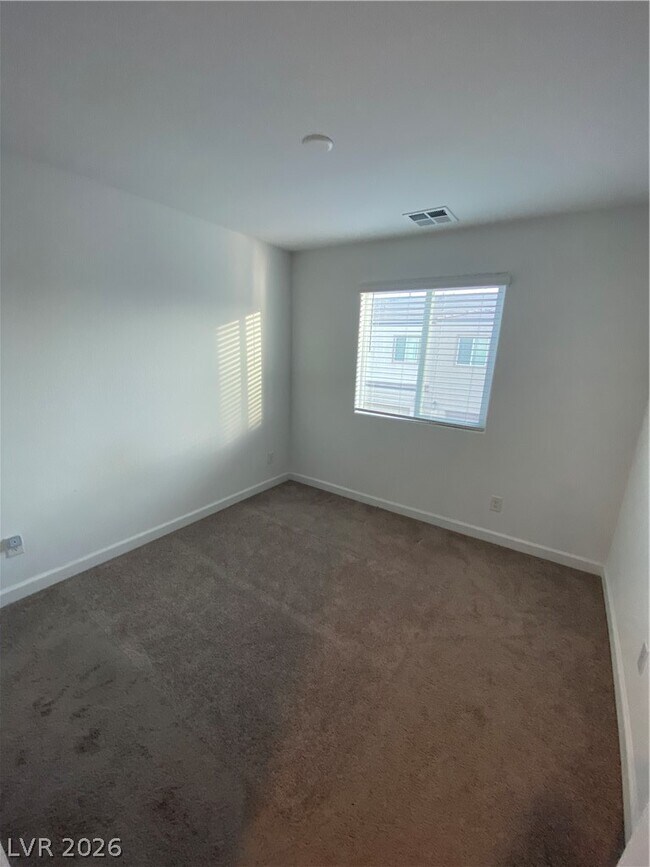 Building Photo - 3622 Hestia Ave