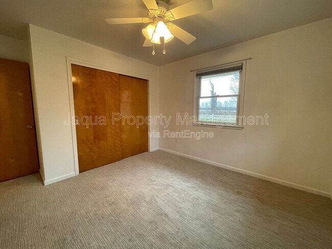 Building Photo - 7723 Yorktown St