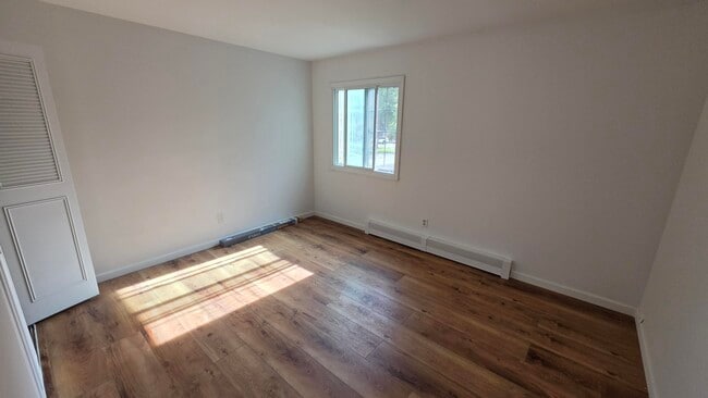 Building Photo - 139 Heidel Rd