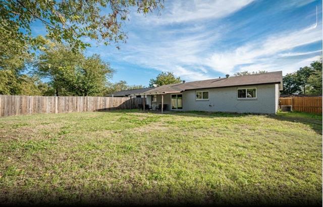 Building Photo - 3702 Lindsey Ct