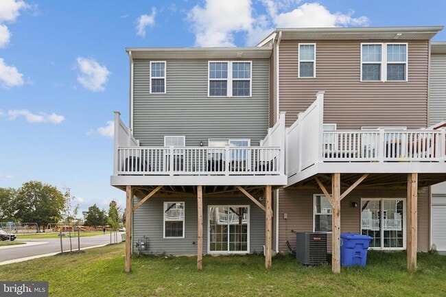 Building Photo - 274 Dr Andrews Way