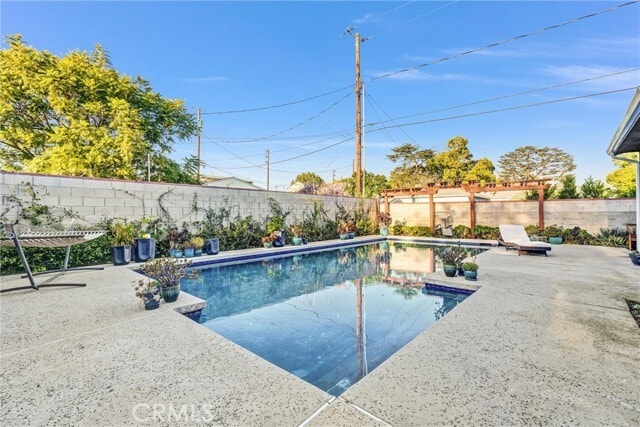 Building Photo - 1130 N Cordova St