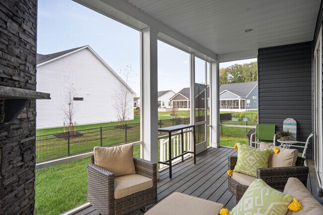 Building Photo - 31080 Silver Maple Dr