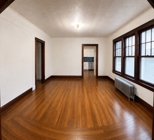 Building Photo - 99 Beacon St