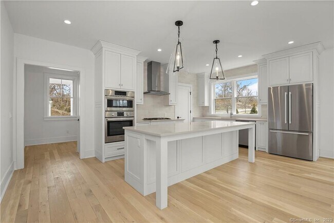 Building Photo - 2 Argento Ln