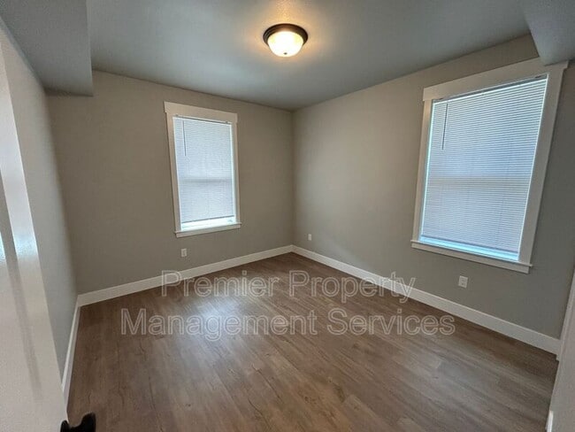Building Photo - 6041 Elysian Rd