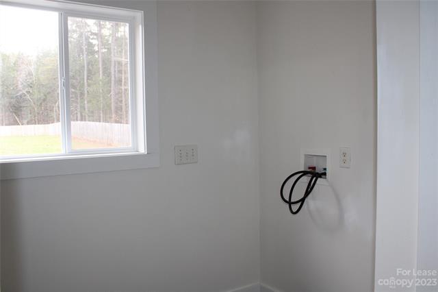 Building Photo - 13030 Homewood Dr