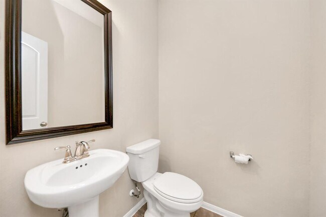 Building Photo - 2714 Birchwood Meadow Ct