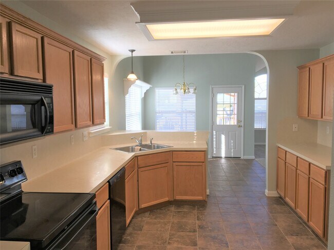 Building Photo - 7510 Danehill Dr