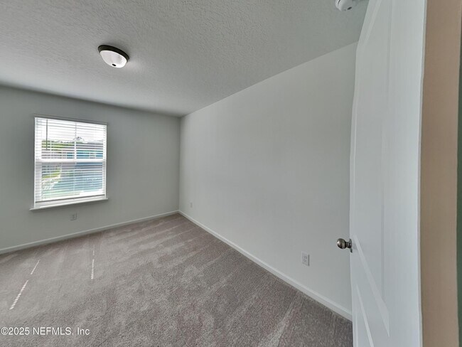 Building Photo - 2165 Windward Cay Ln